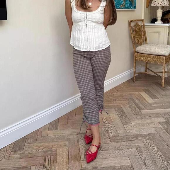 FREE PEOPLE Feeling Flirty Slim Capri - Picture 1 of 5